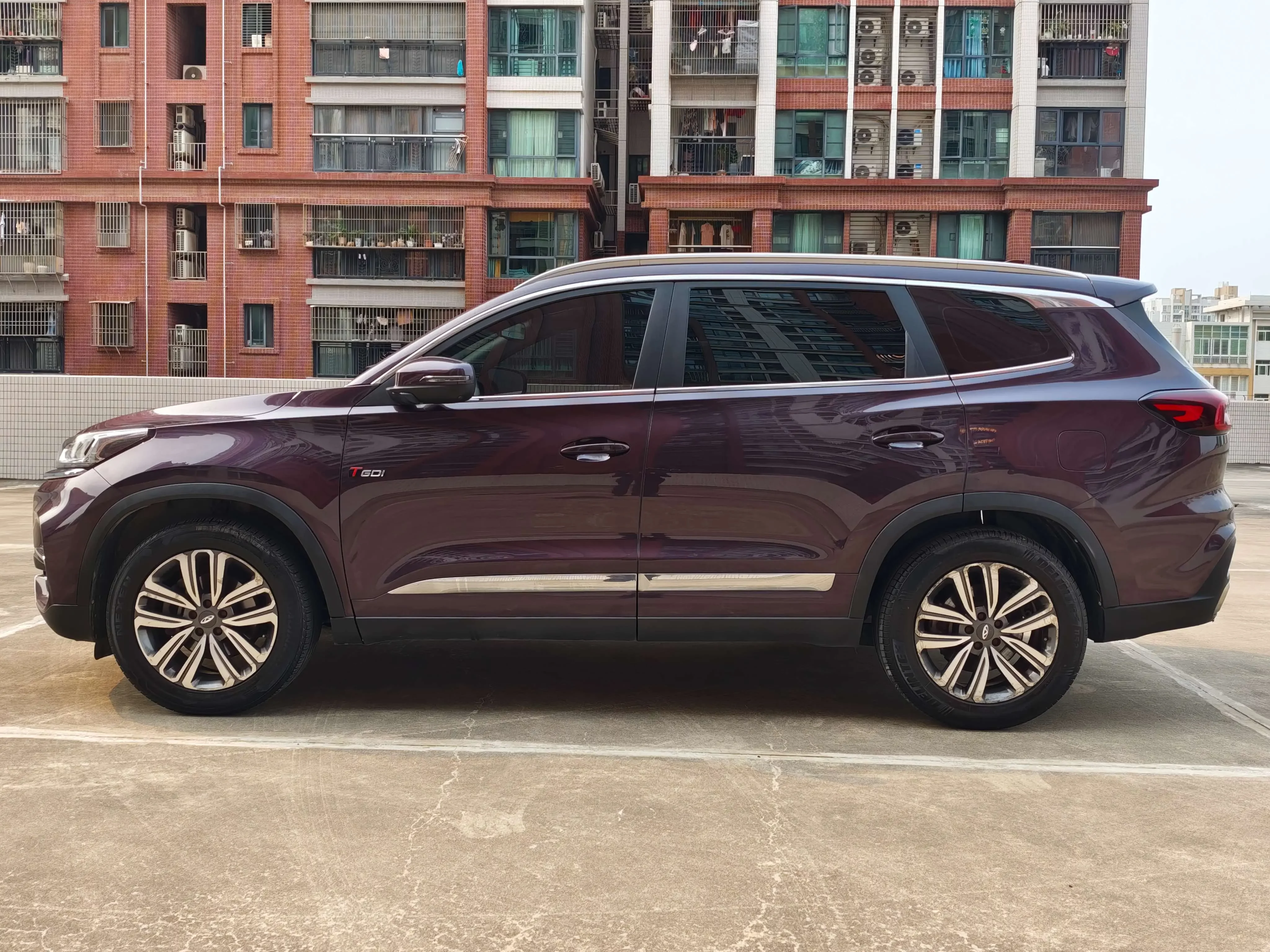 Chery Tiggo 8