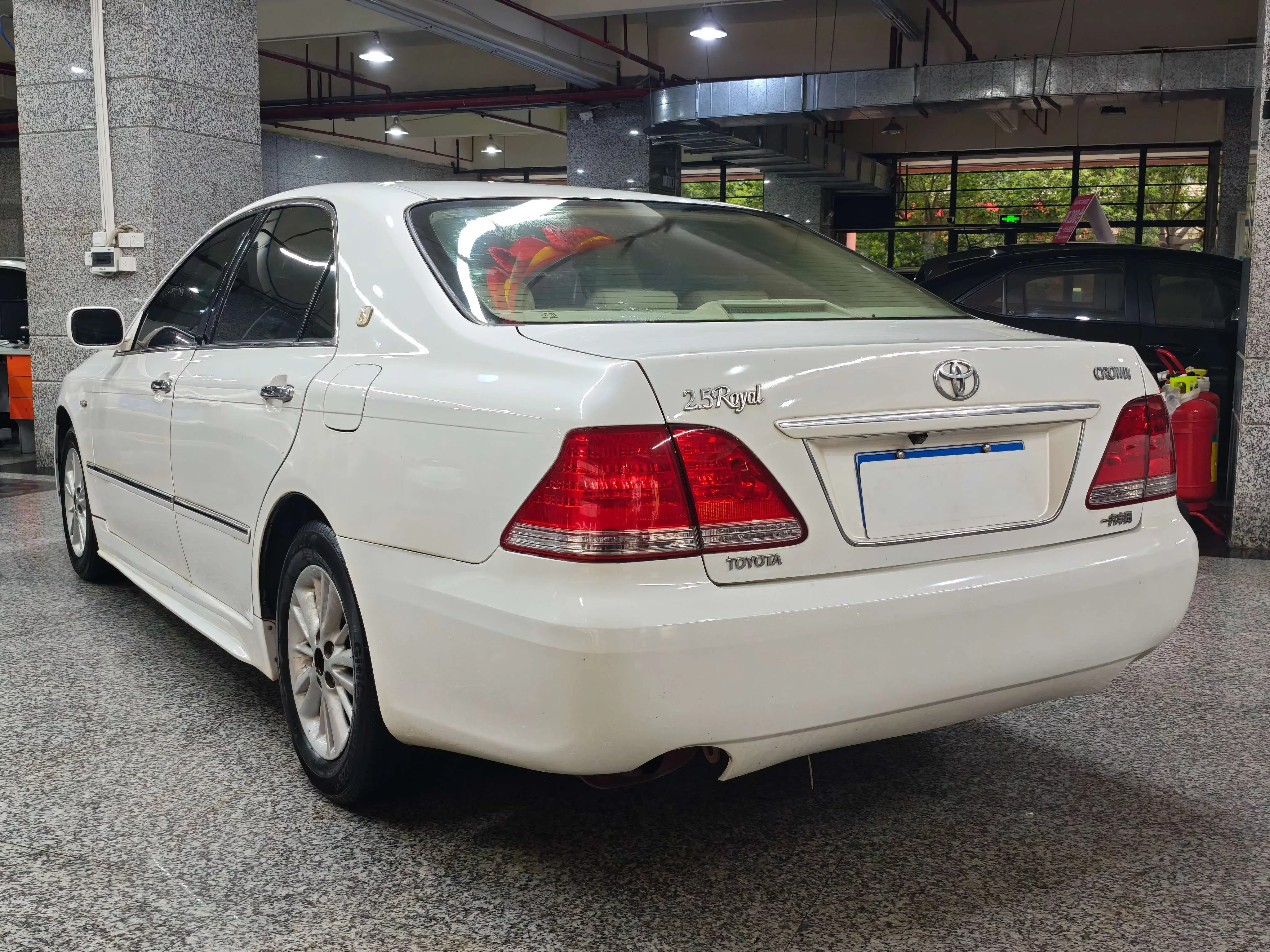 Toyota crown