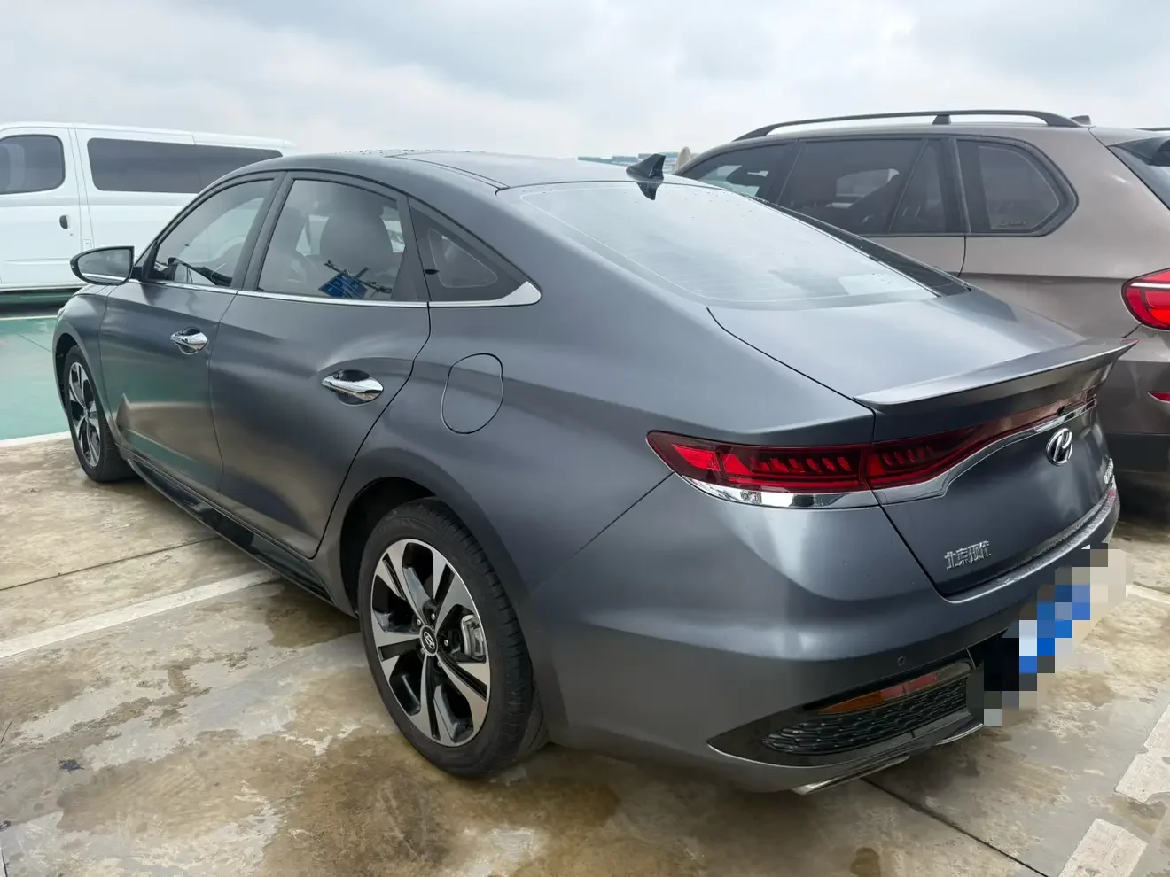 Hyundai Lafesta