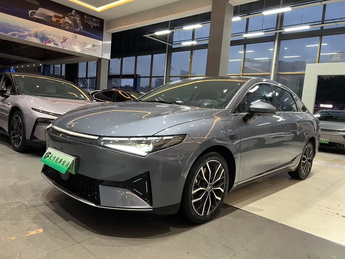 Xpeng P5