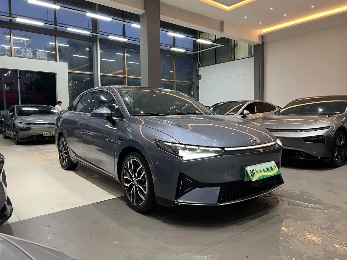Xpeng P5