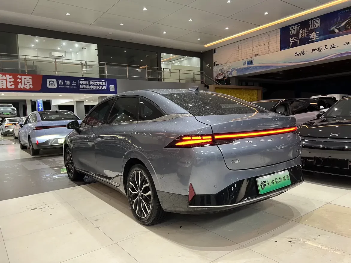 Xpeng P5