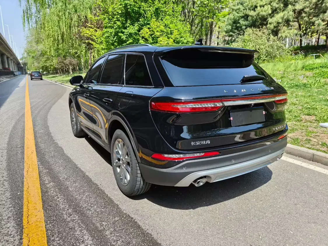 Lincoln adventurer
