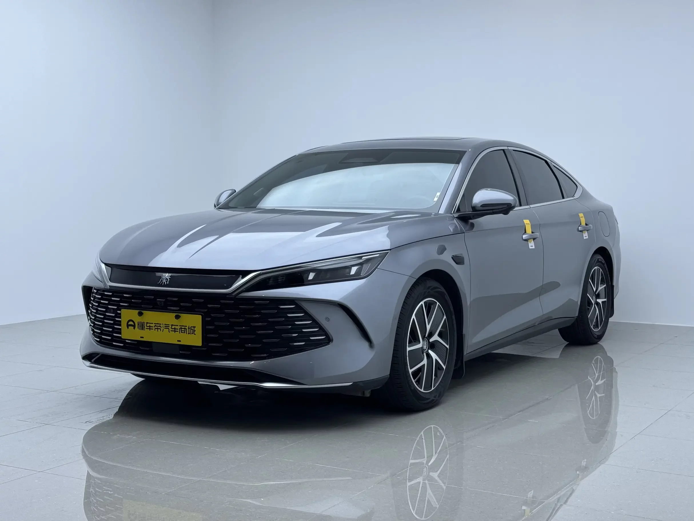 BYD Qin L DM