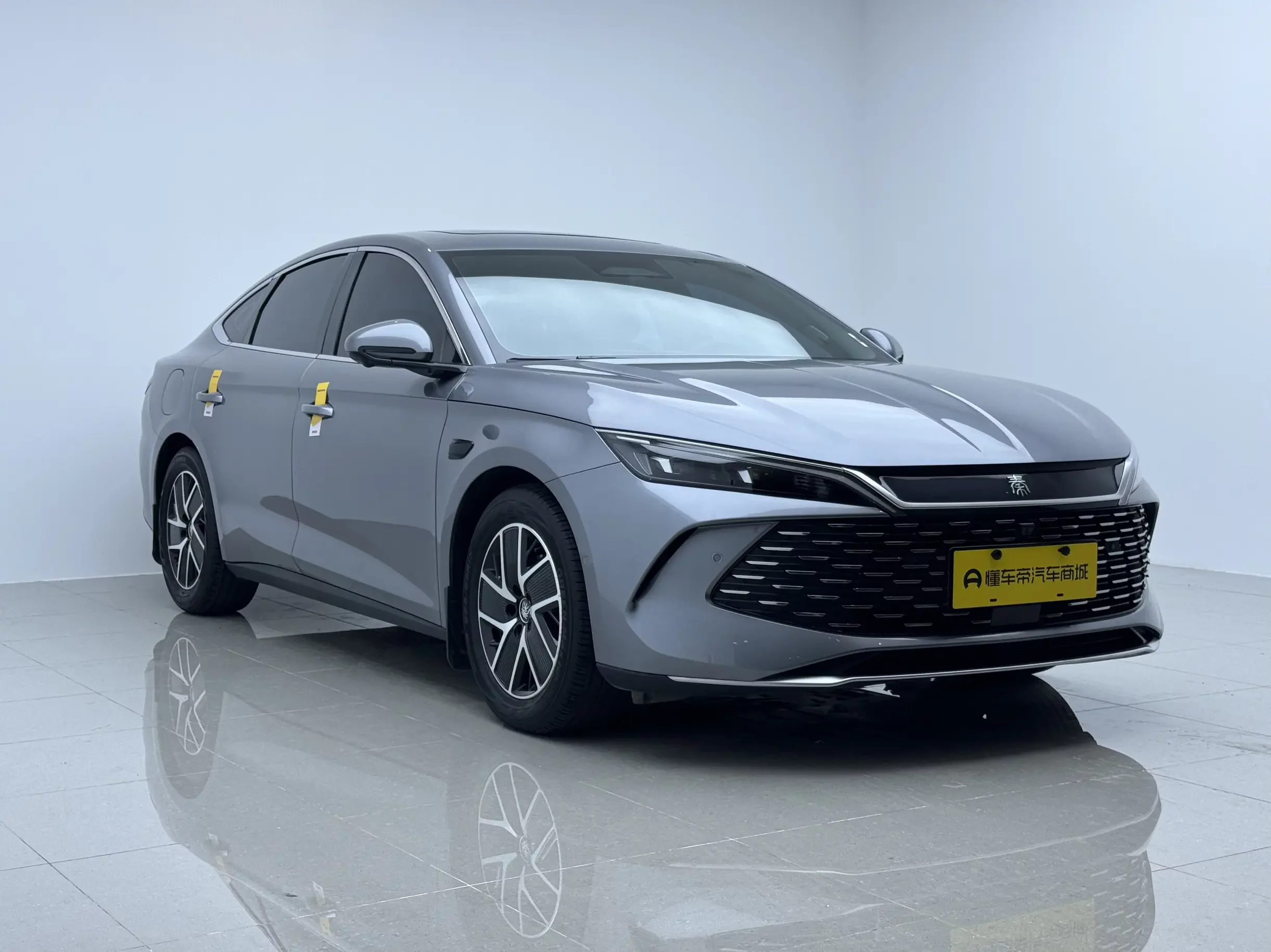 BYD Qin L DM