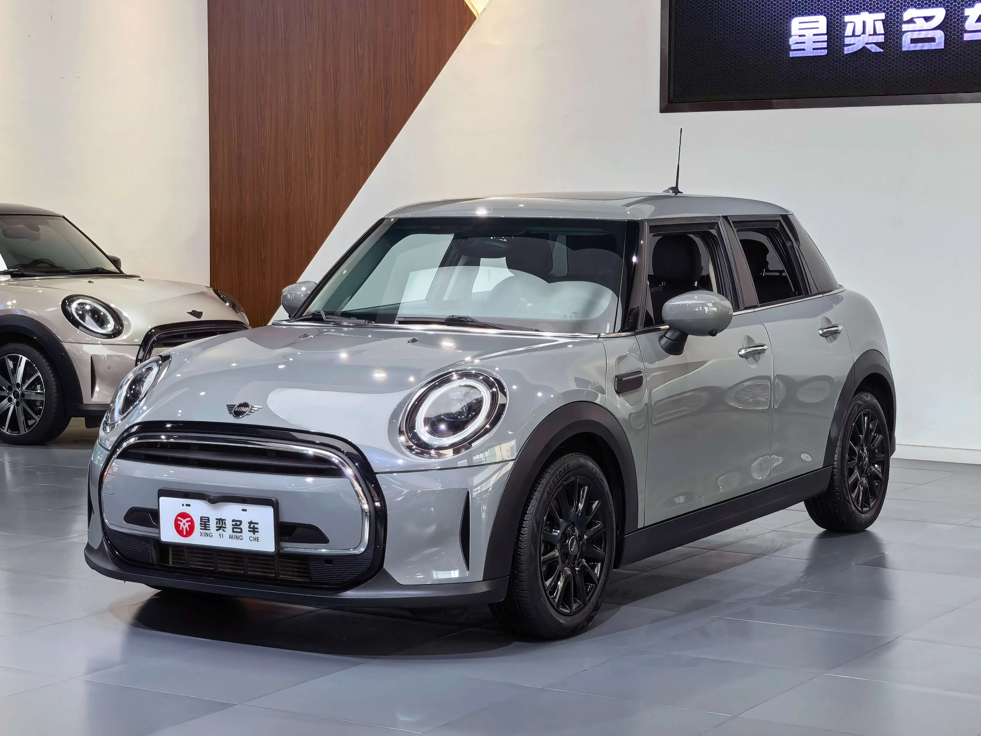 MINI MINI  из Китая