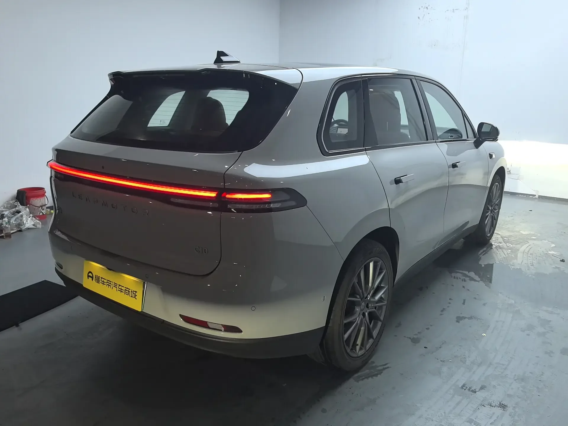 Leapmotor Zero running C10