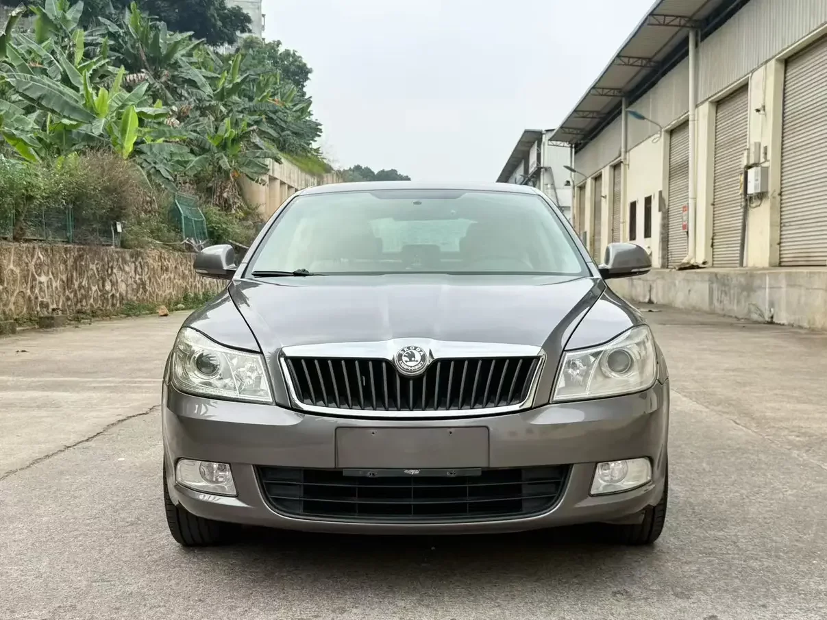 Skoda Octavia  из Китая