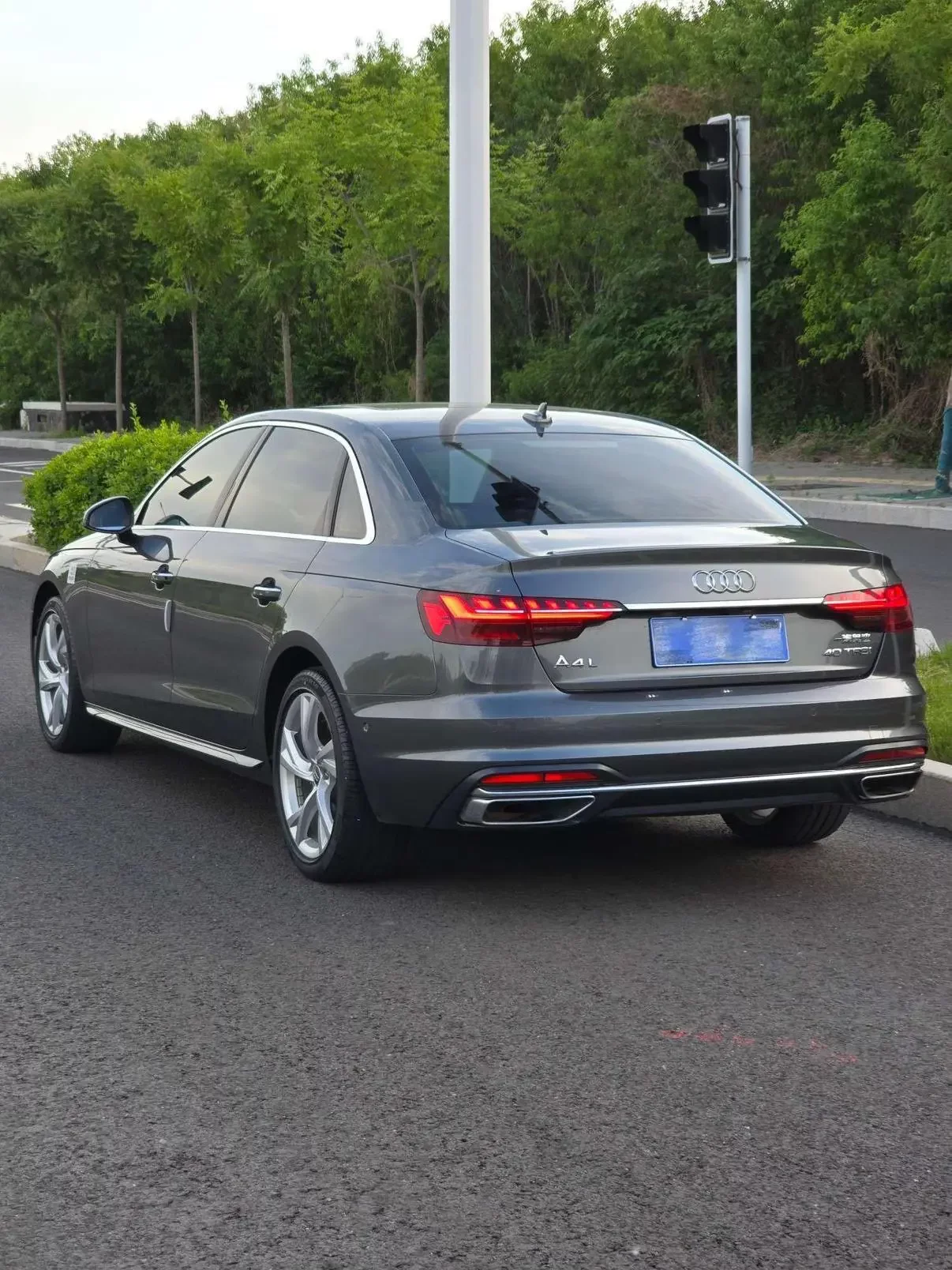Audi A4L