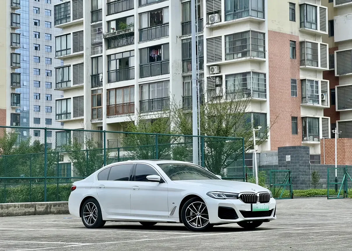 BMW 5 Series PHEV