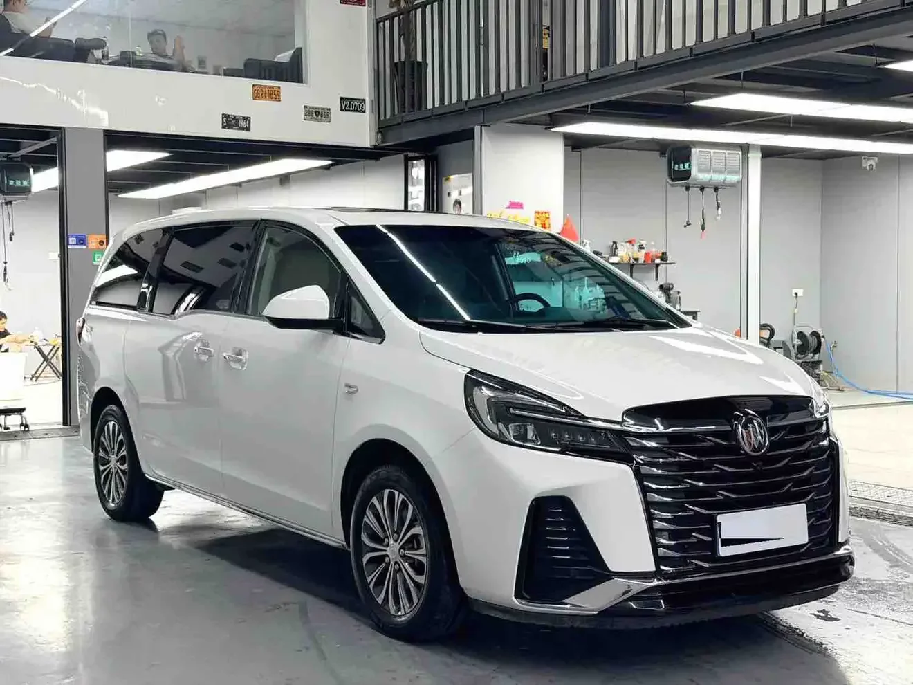 Buick GL8