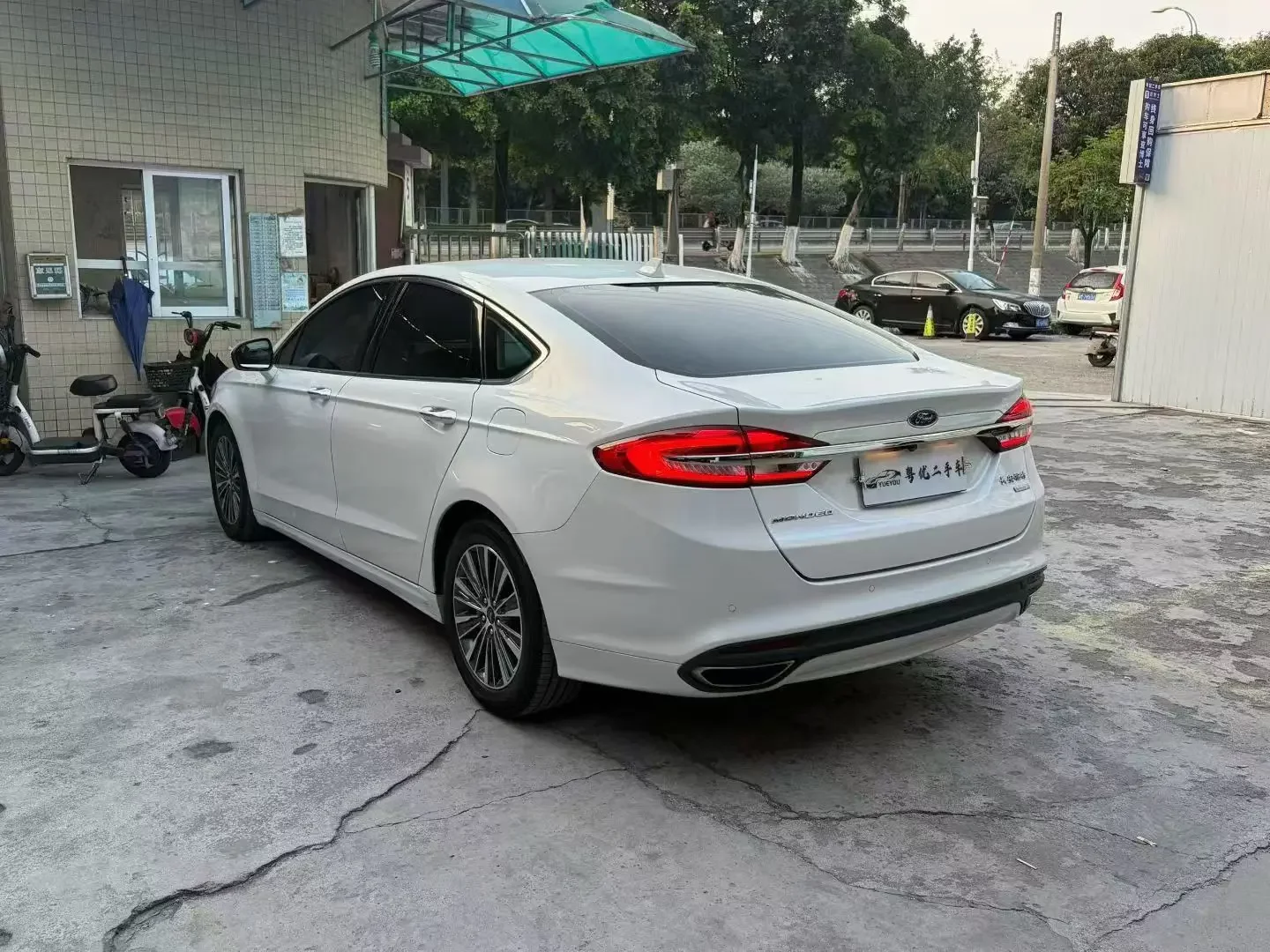 Ford Mondeo