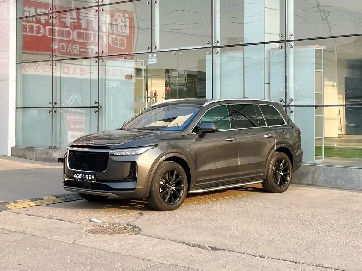 Li ONE (Ideal ONE)  из Китая