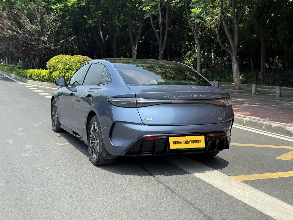 BYD seal
