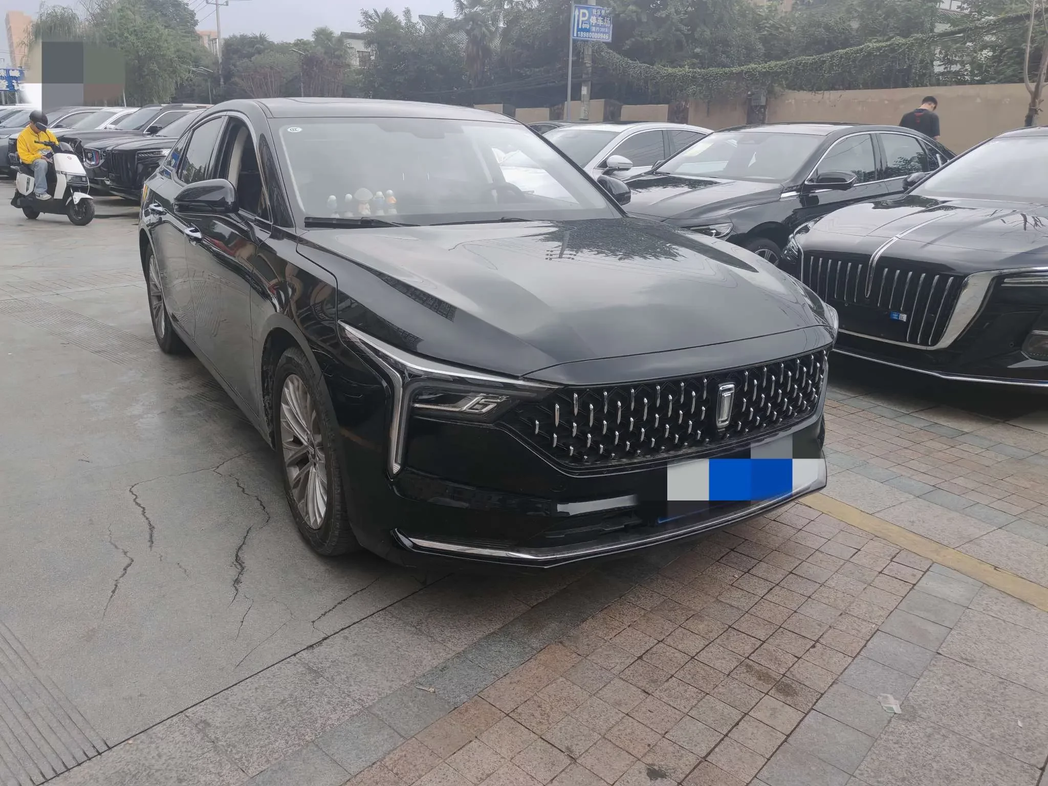 FAW Bestune B70