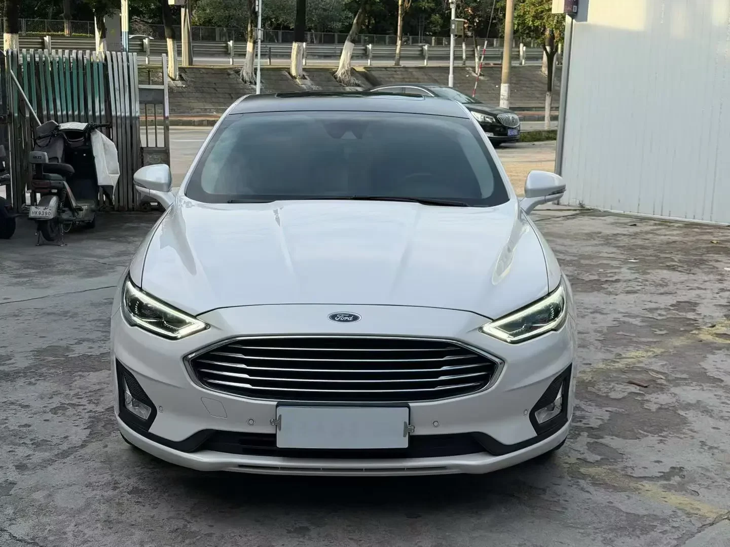 Ford Mondeo