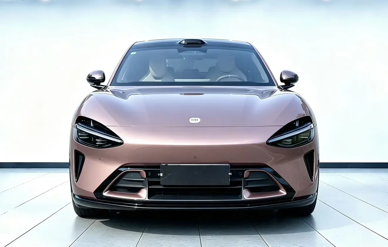 Xiaomi car Xiaomi YU7  из Китая