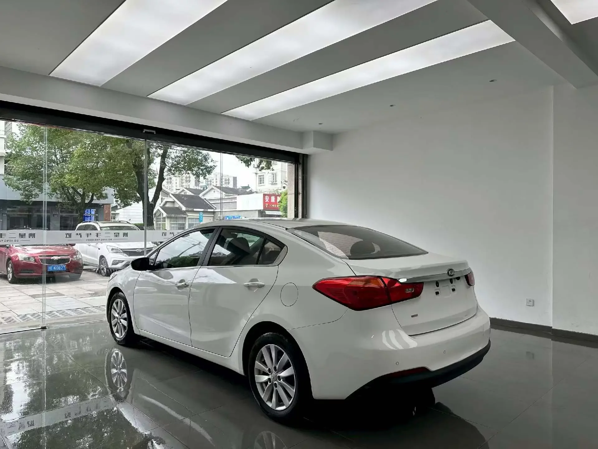 Kia K3