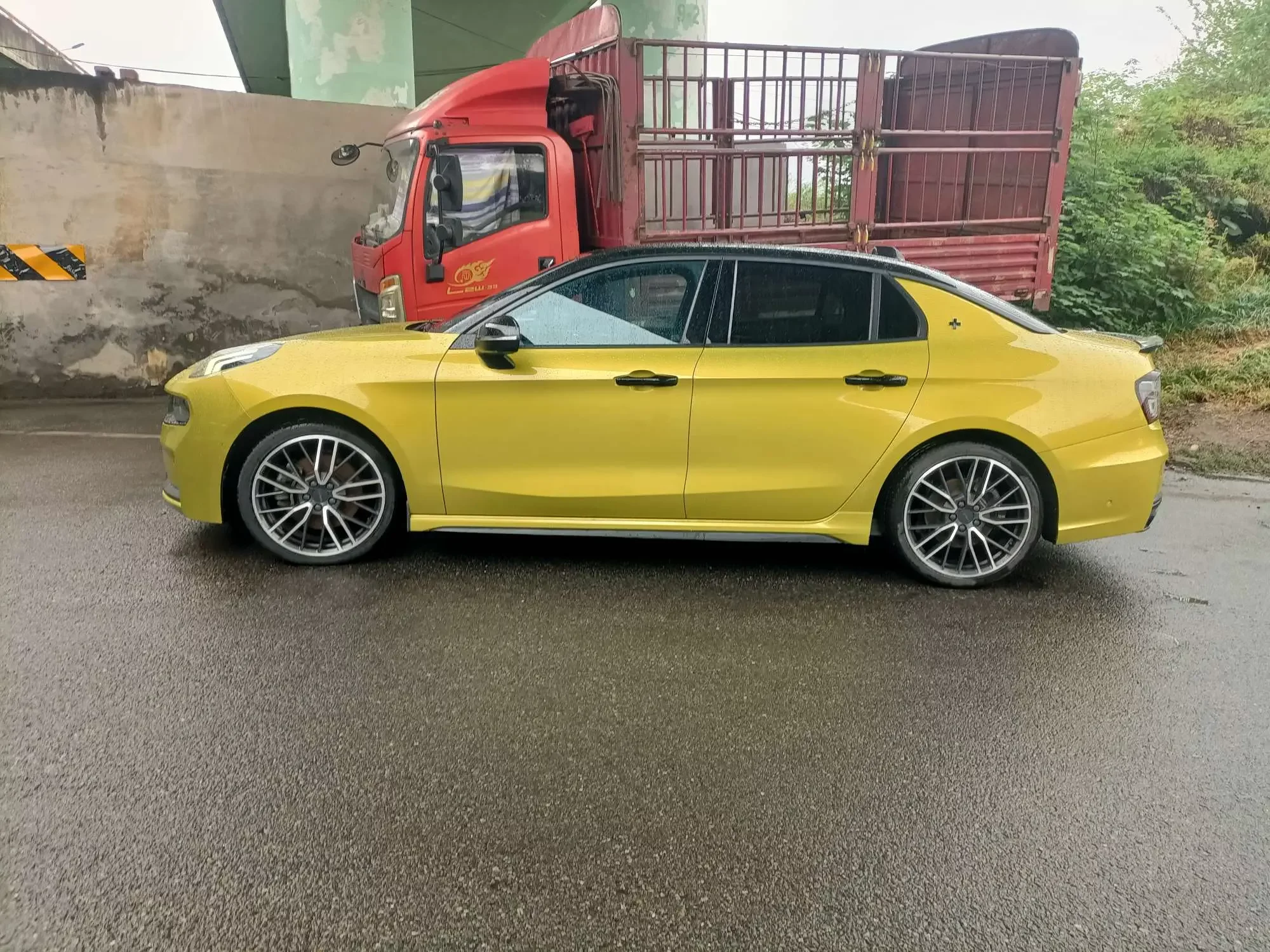 Lynk & Co 03
