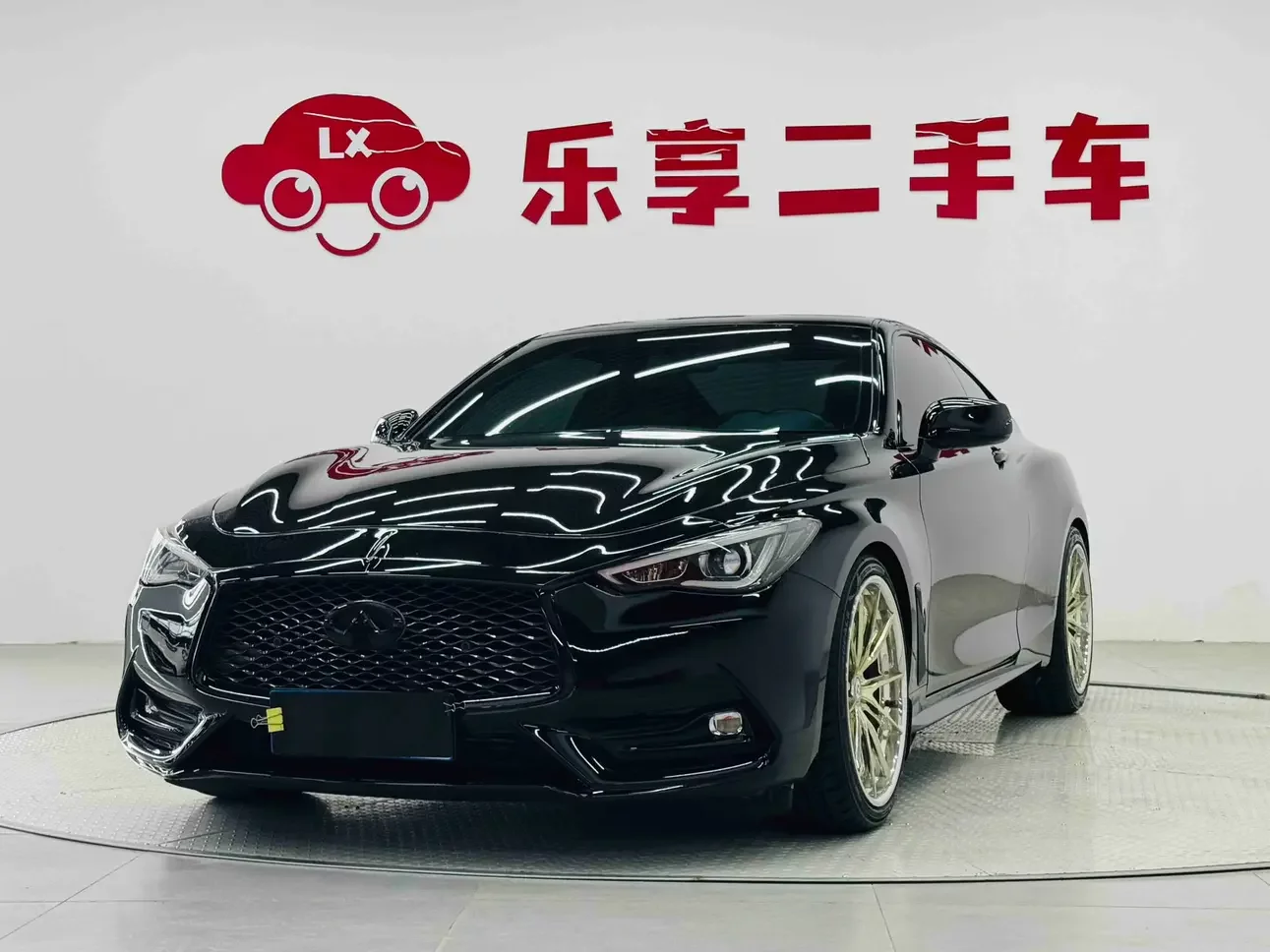 Infiniti Q60