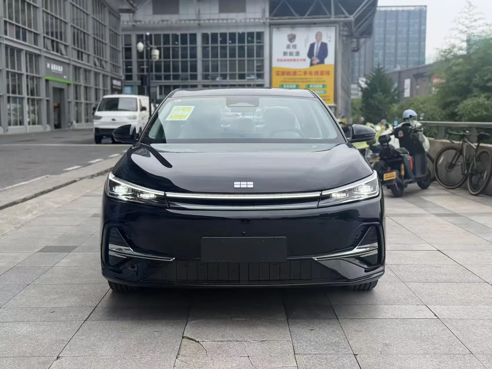 Geely Galaxy A7 EM