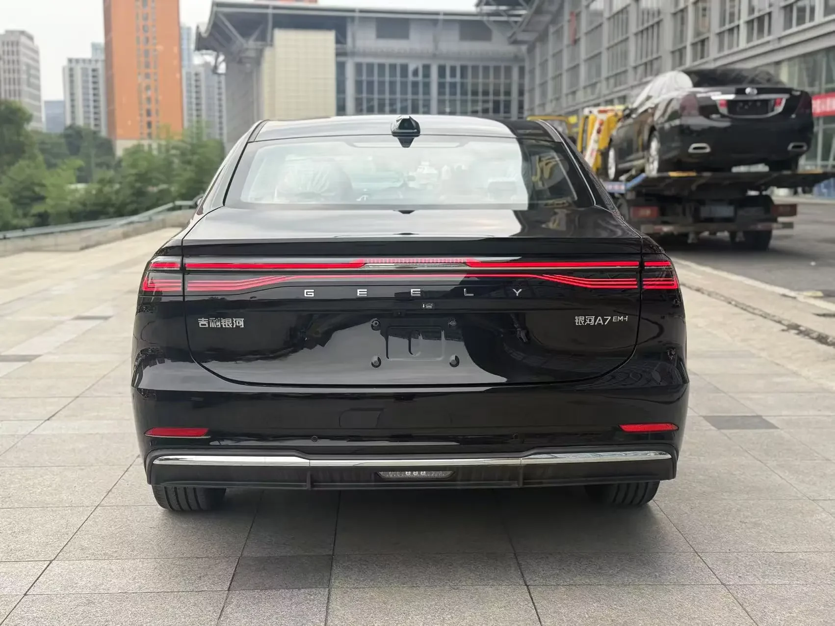 Geely Galaxy A7 EM