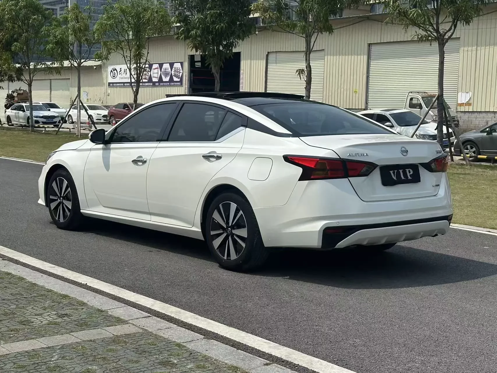 Nissan Altima