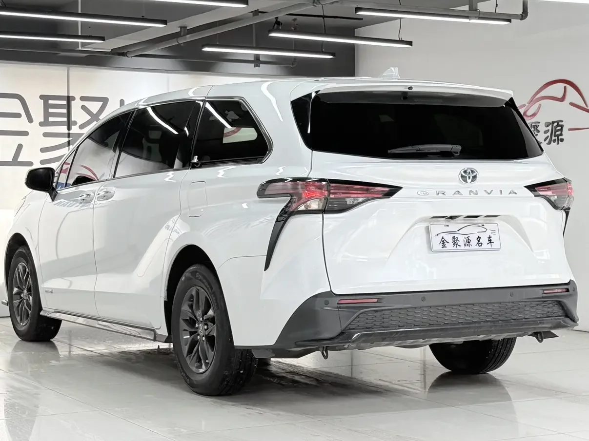 Toyota Granvia