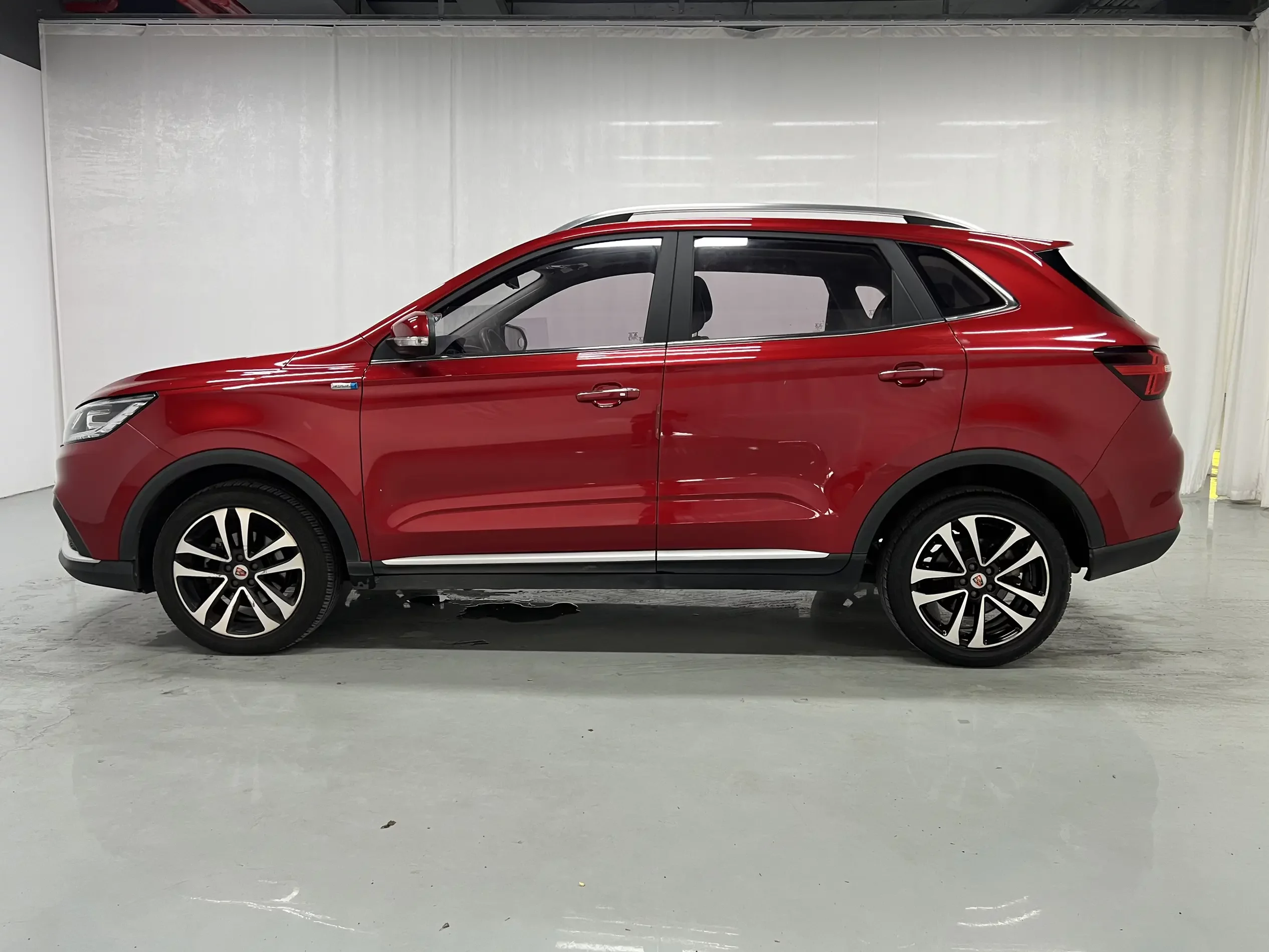 Roewe RX3
