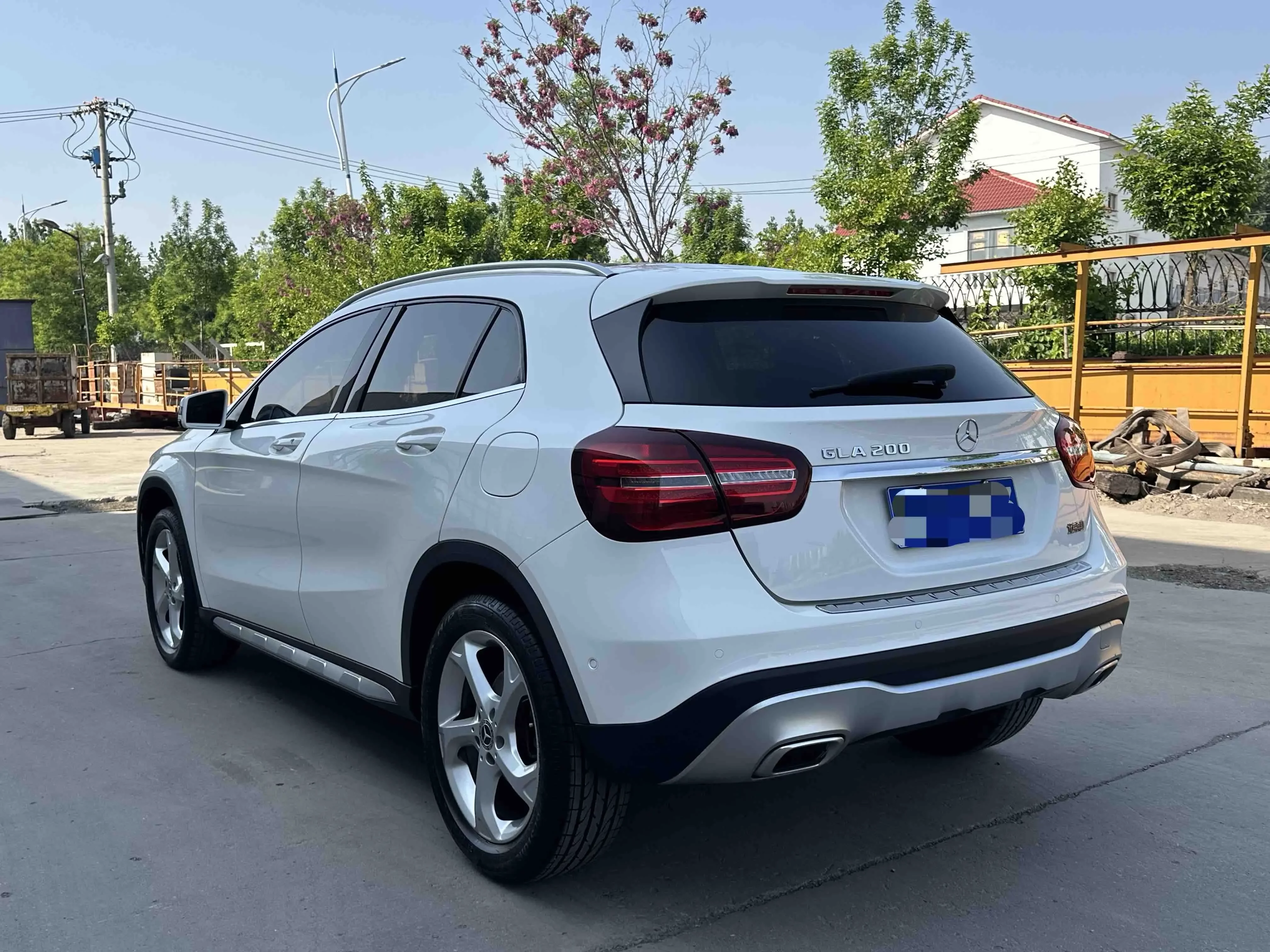 Mercedes-Benz GLA