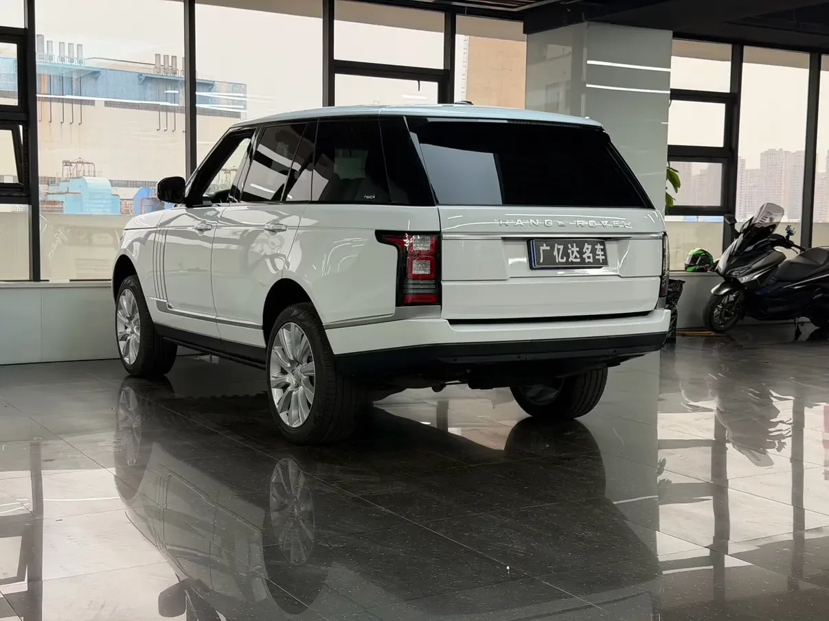 Land Rover range rover