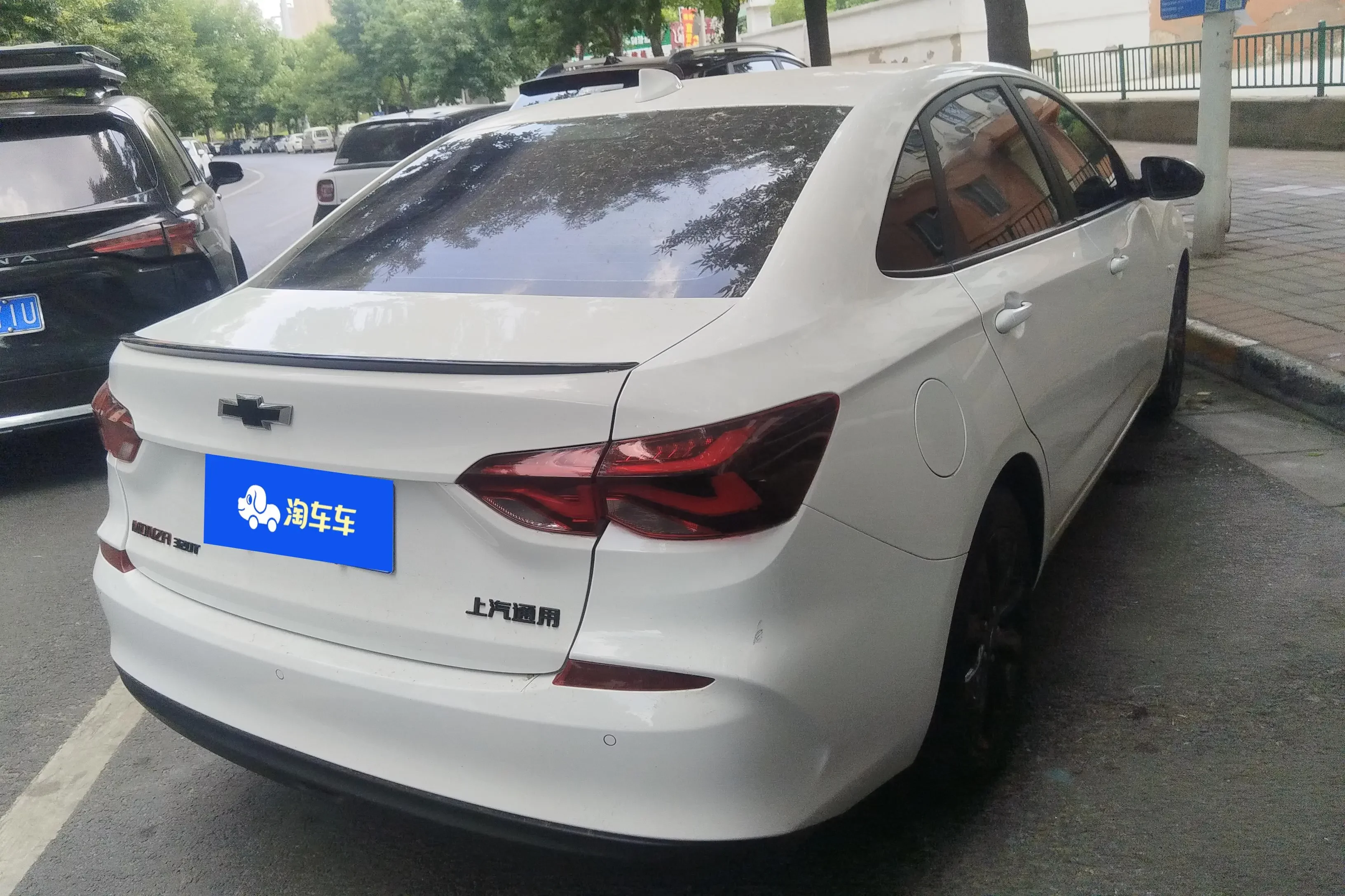Chevrolet Monza