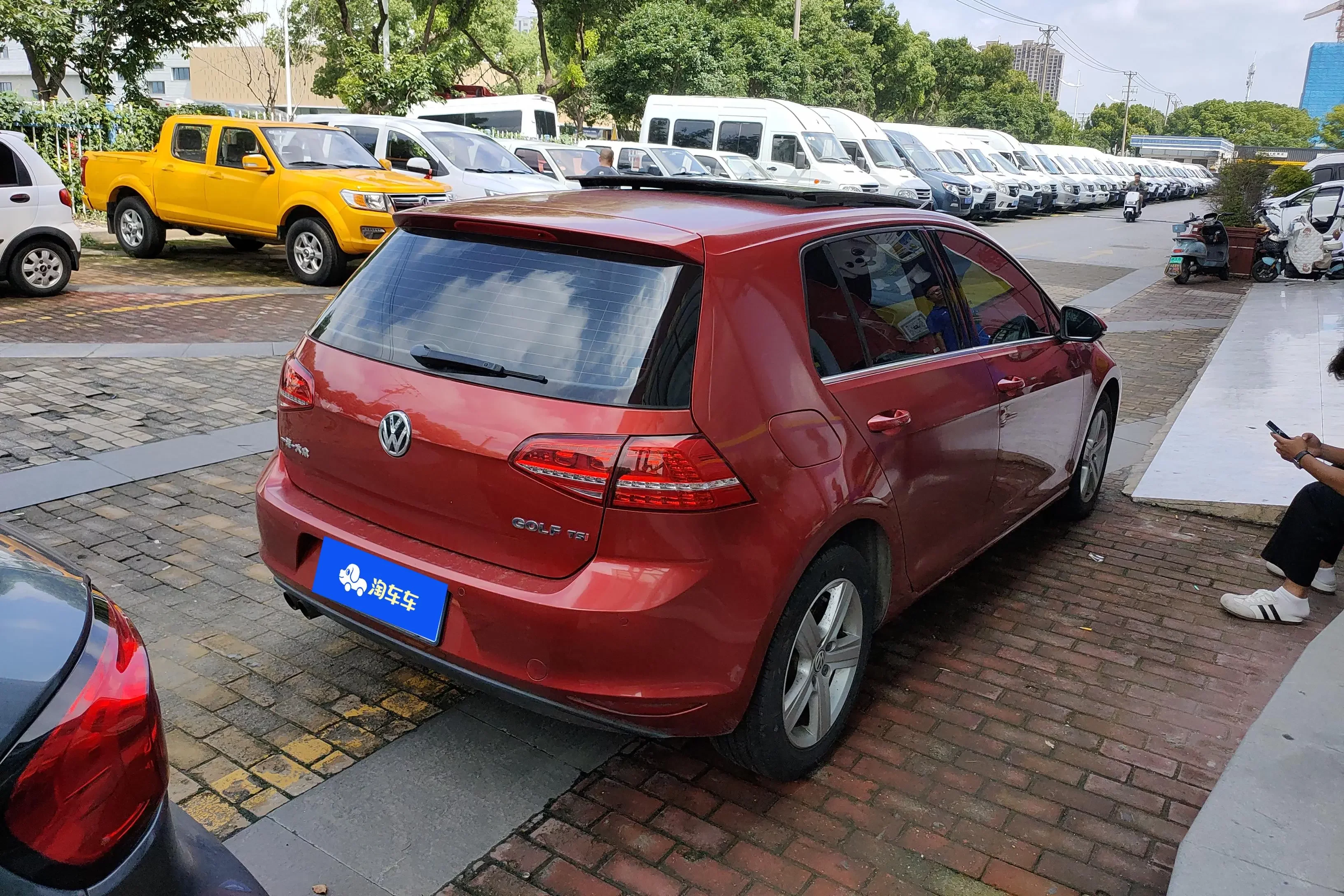 Volkswagen golf