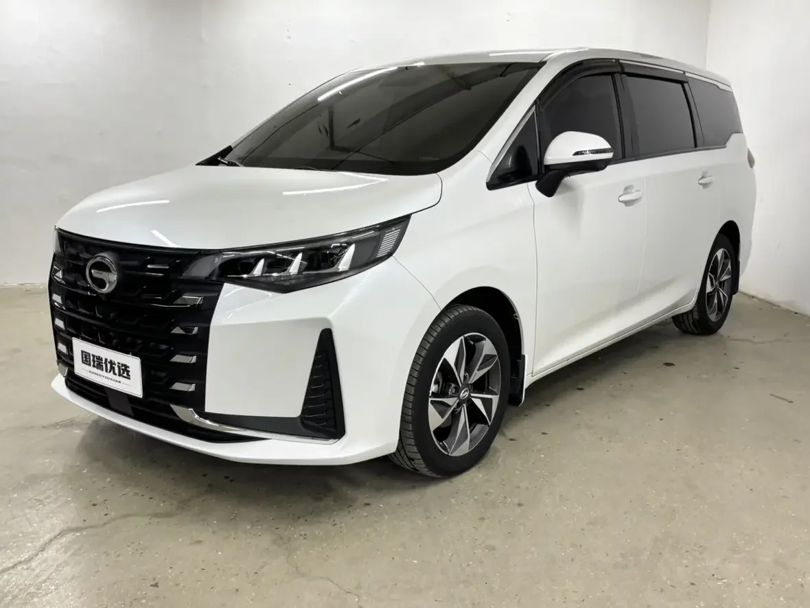 GAC Trumpchi M6  из Китая