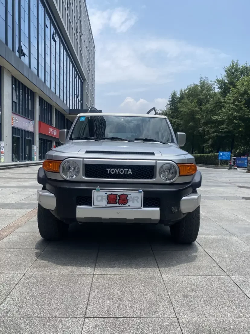 Toyota FJ Cruiser