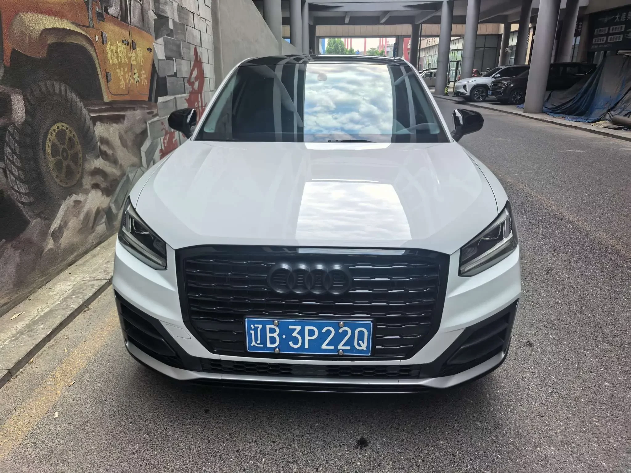 Audi Q2L