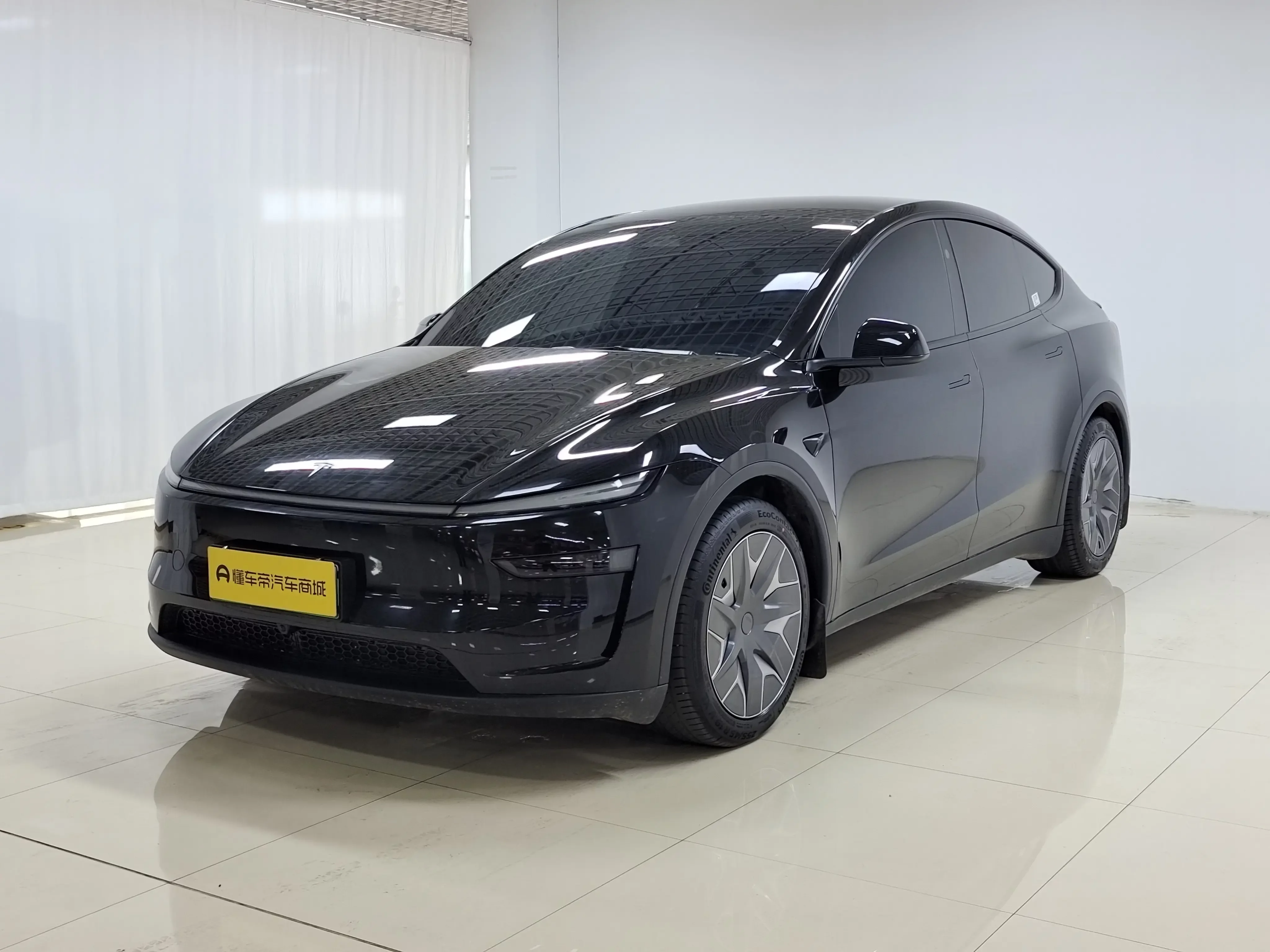 Tesla Model YL
