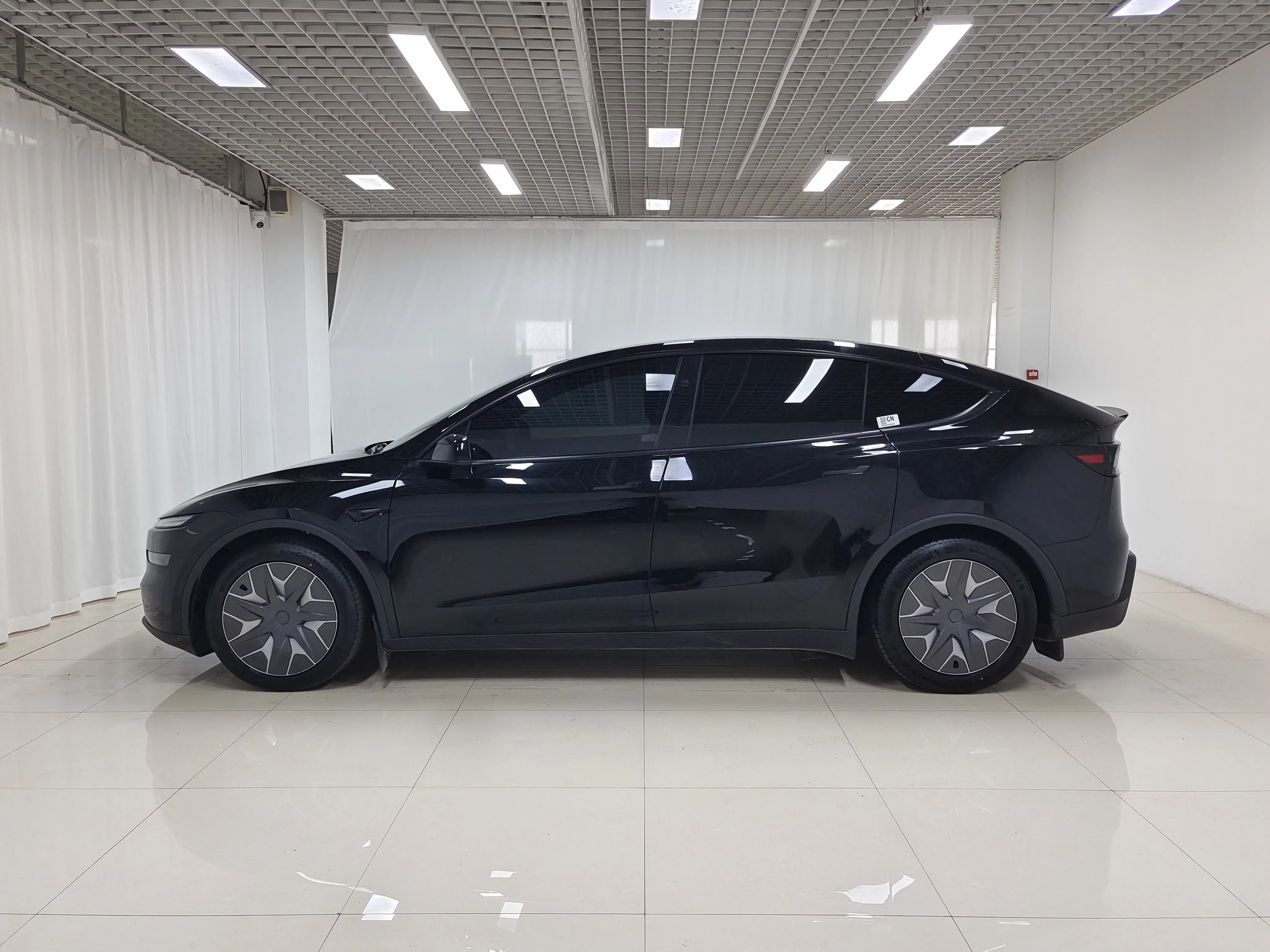 Tesla Model YL