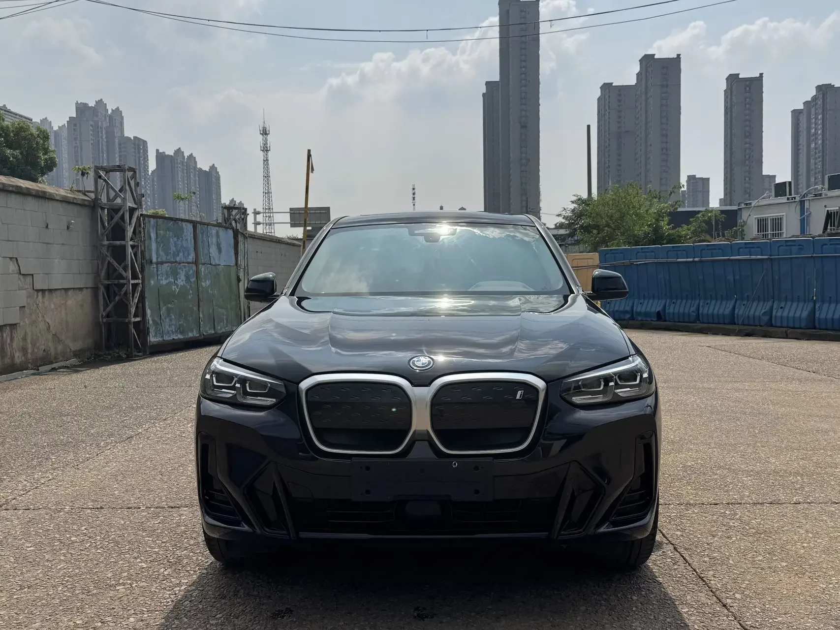 BMW iX3