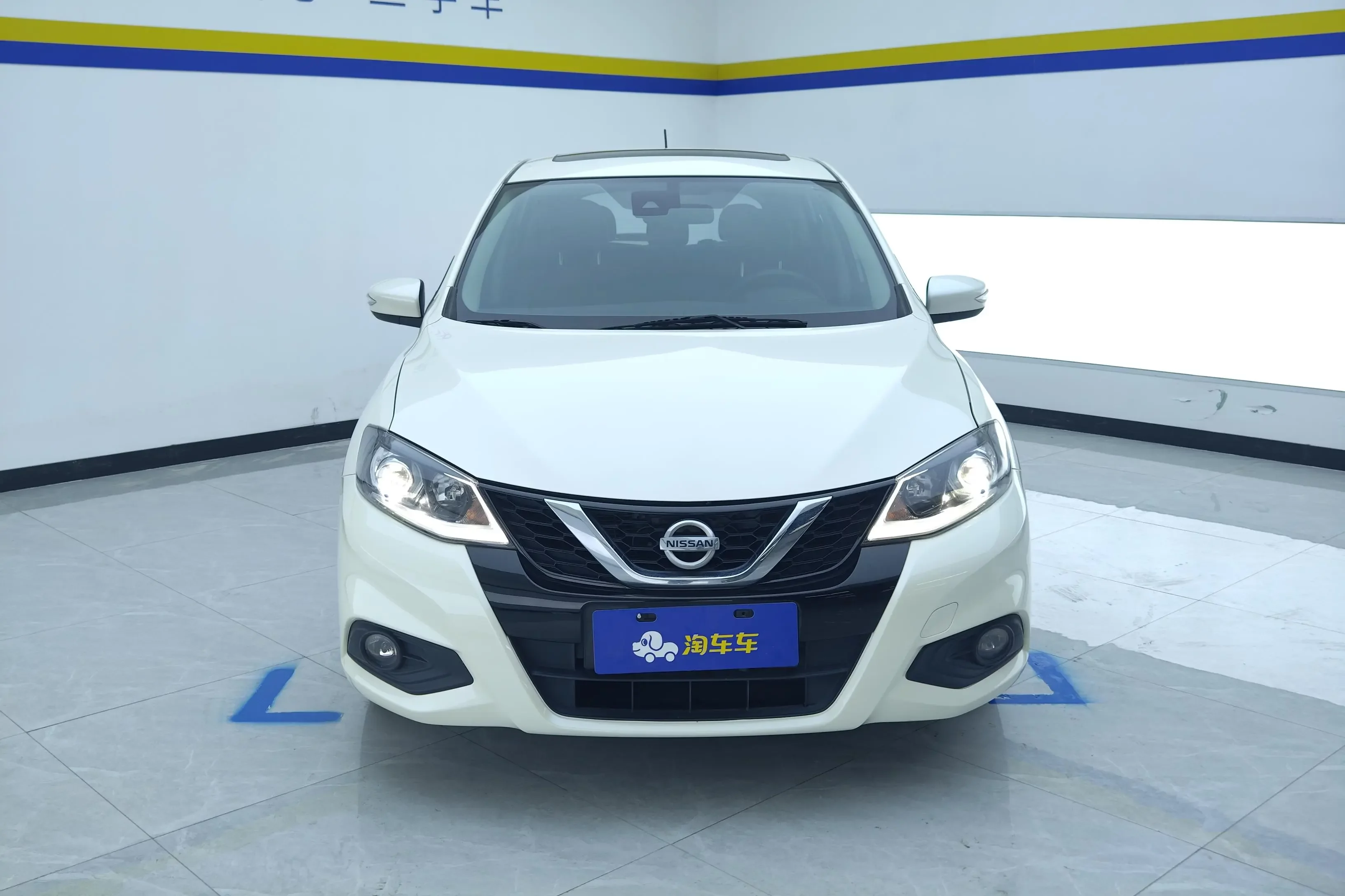 Nissan Tiida  из Китая