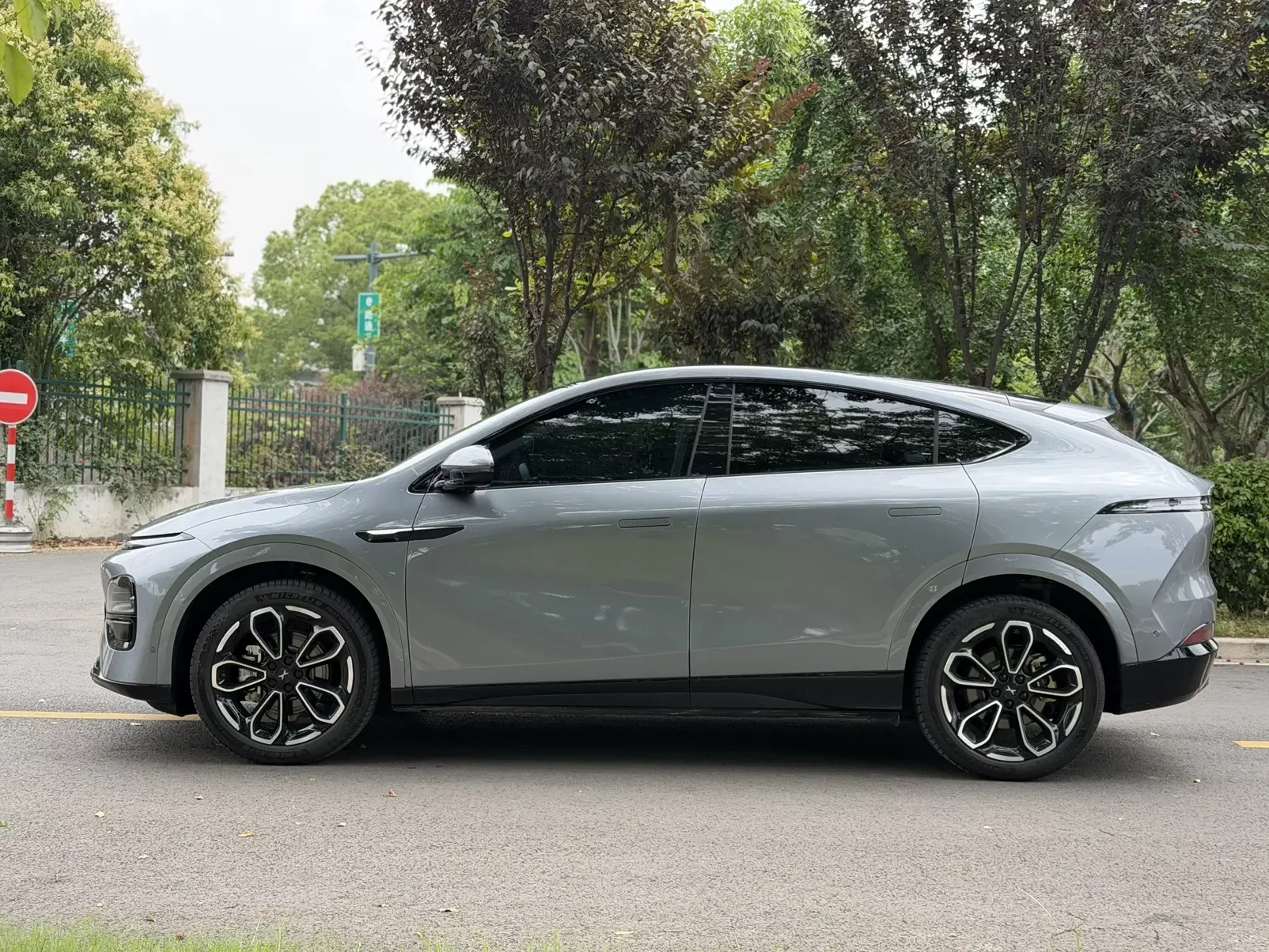 Xpeng G6