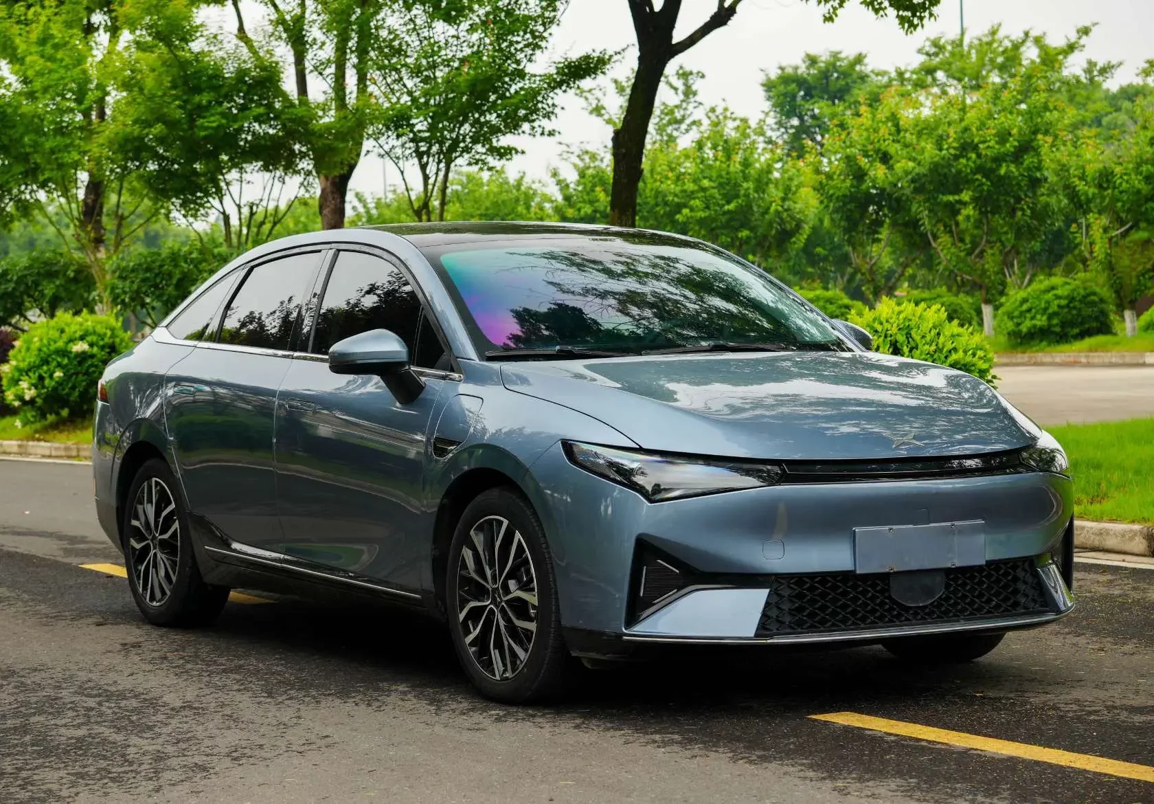Xpeng P5