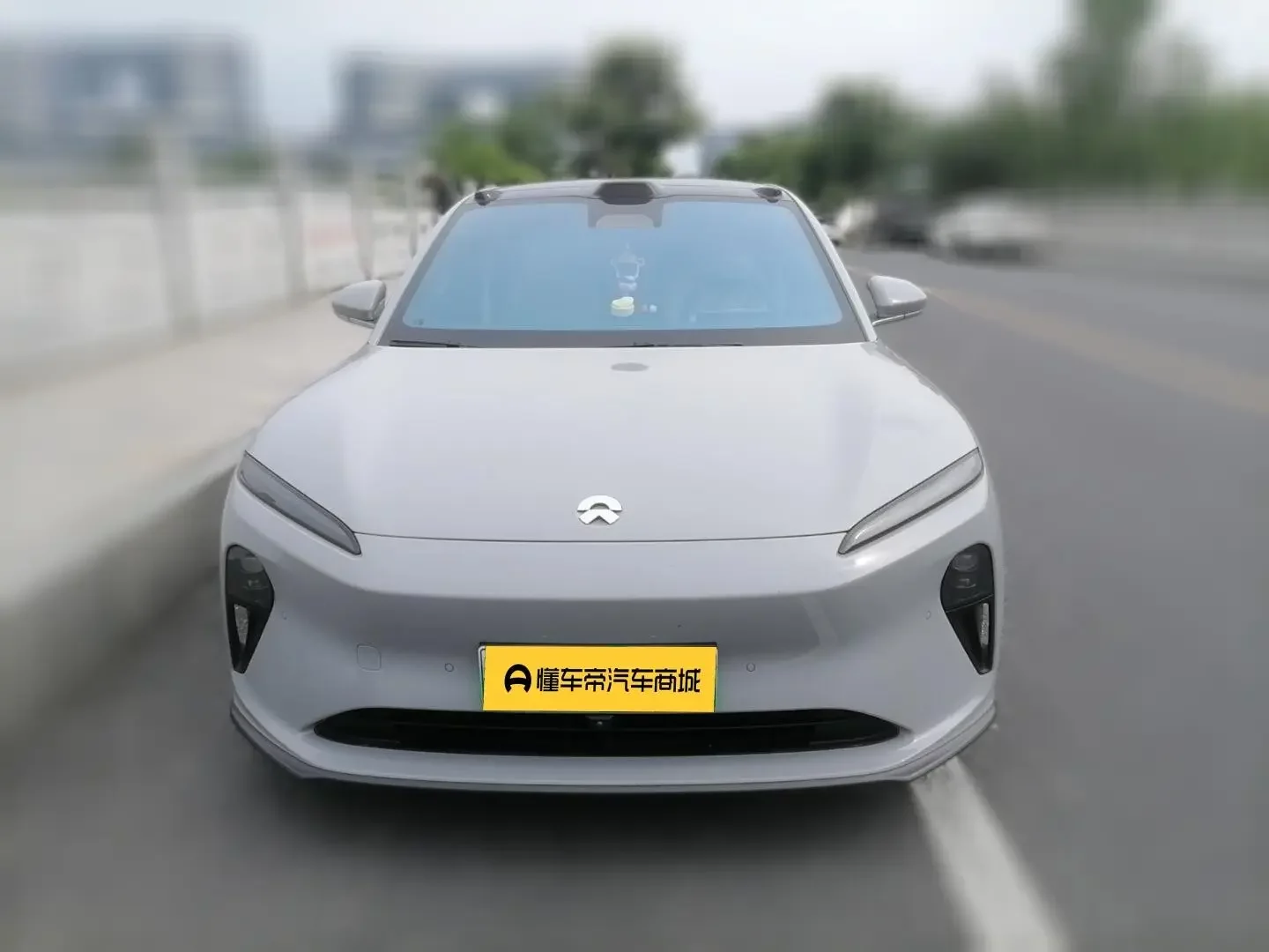 NIO ET5T  из Китая