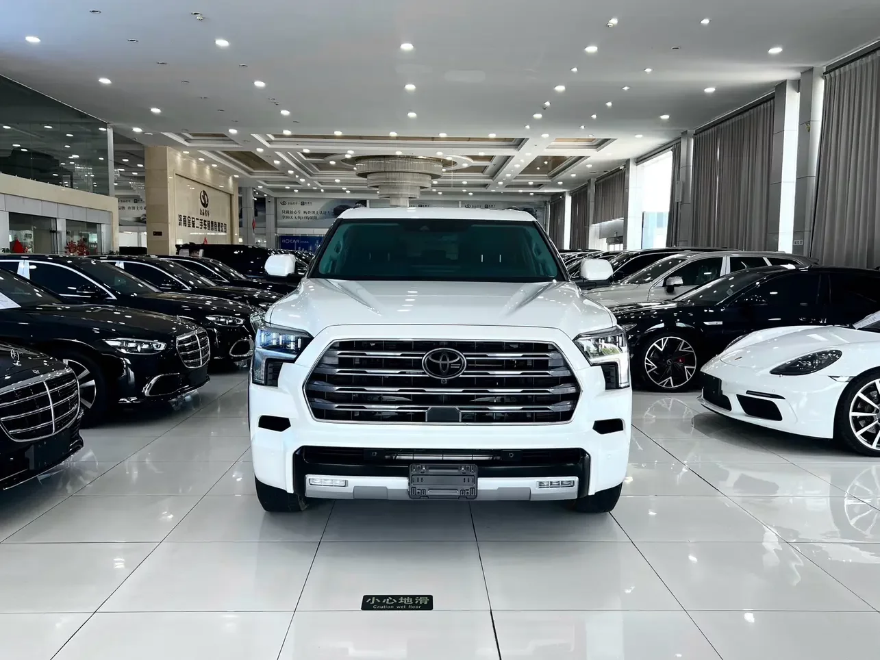 Toyota Sequoia