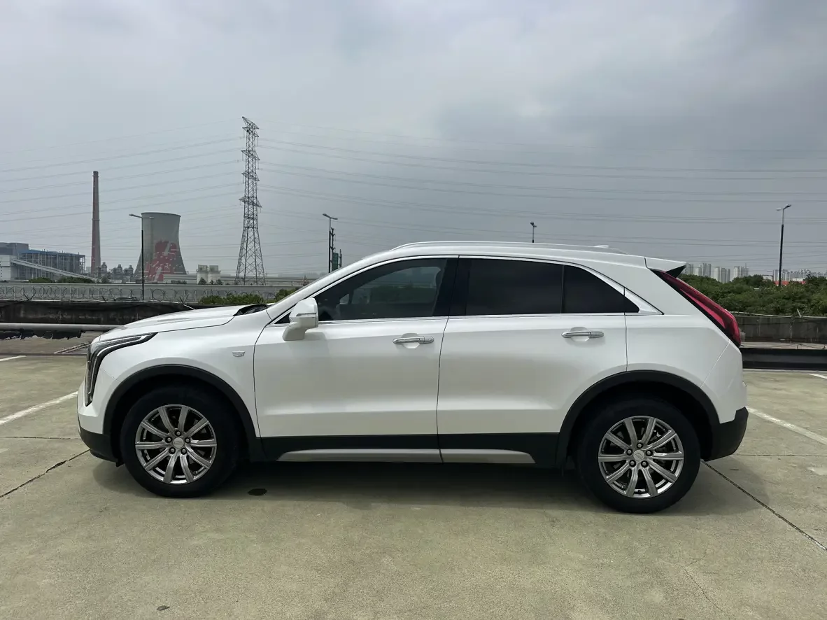 Cadillac XT4