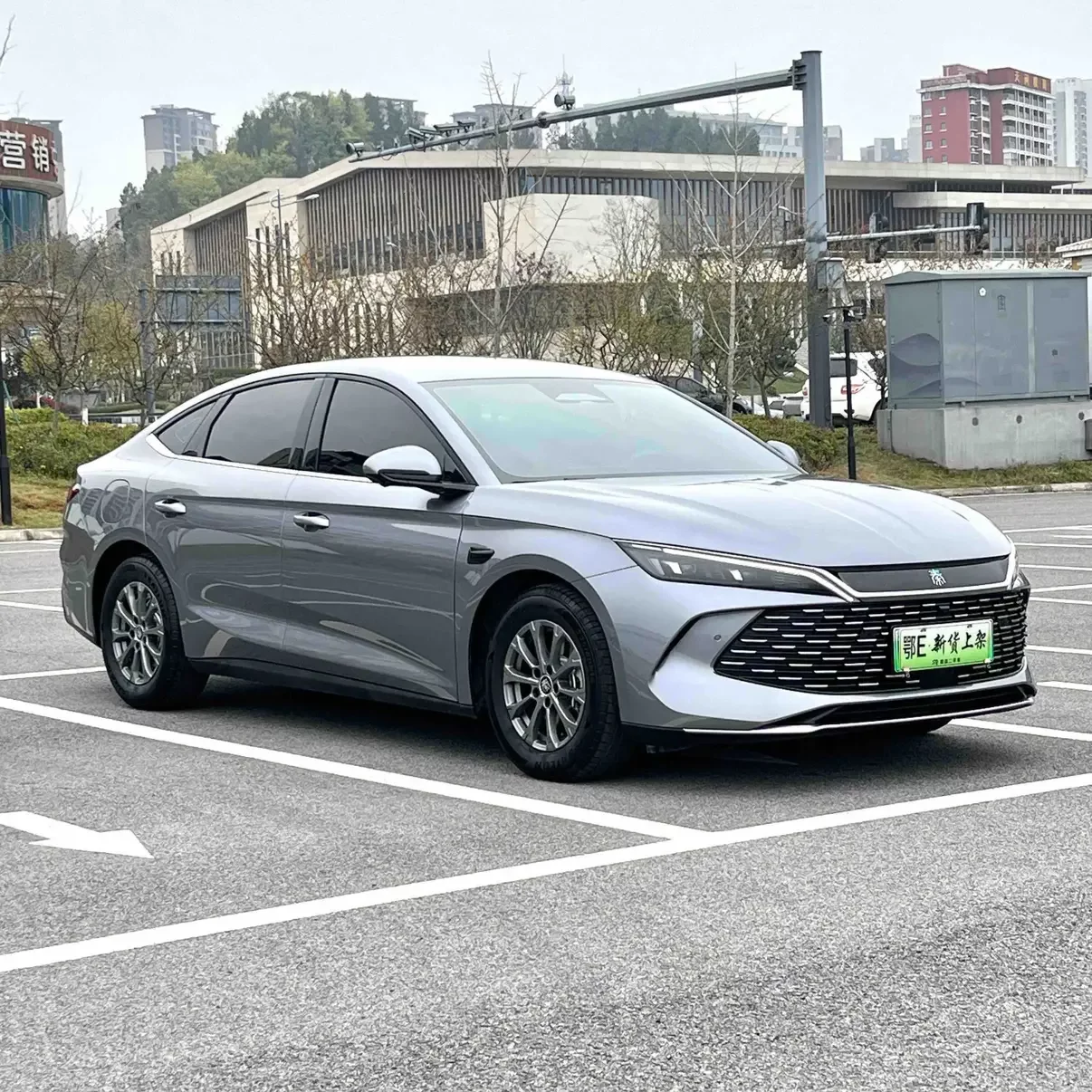 BYD Qin L DM