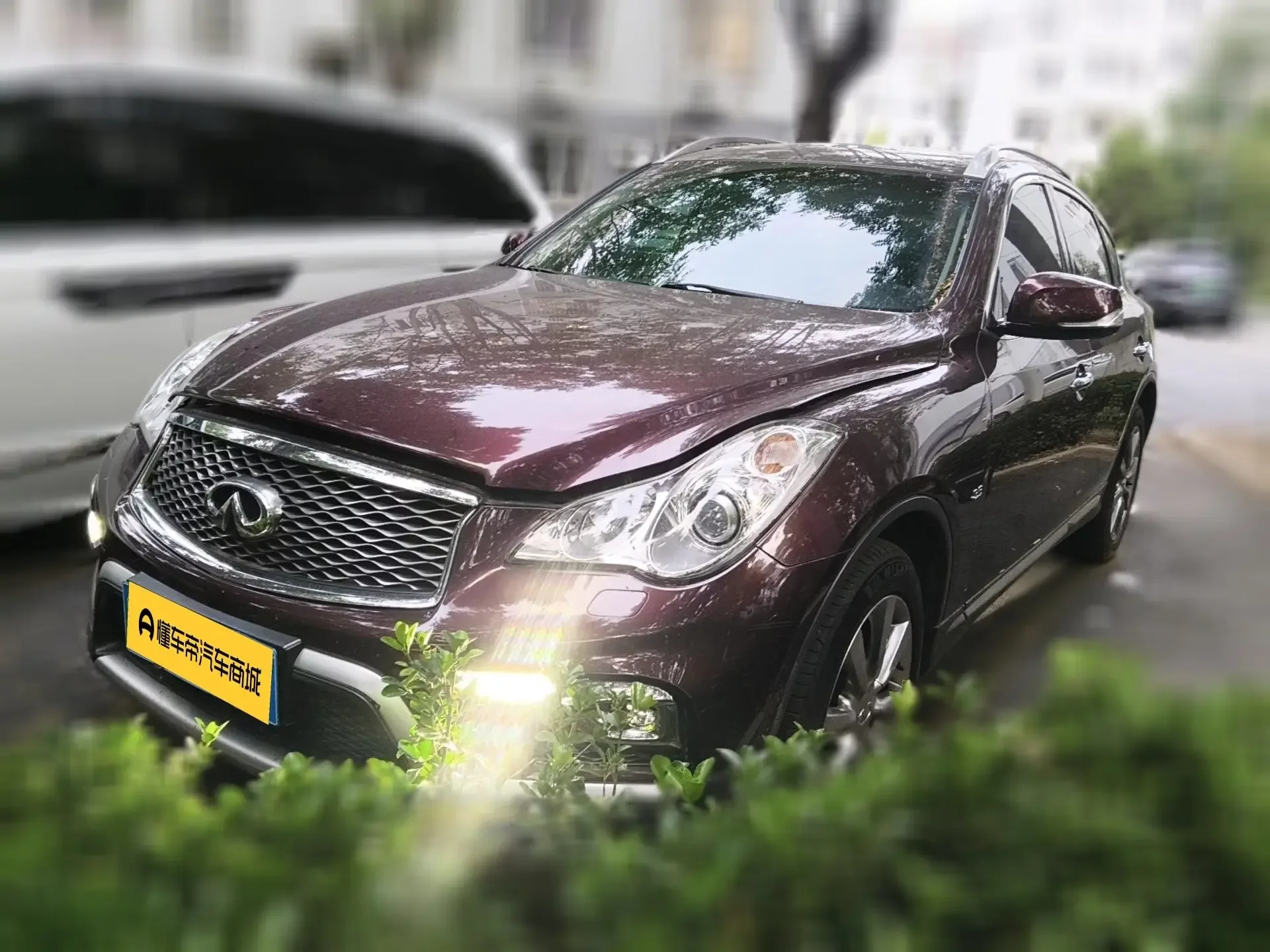 Infiniti QX50