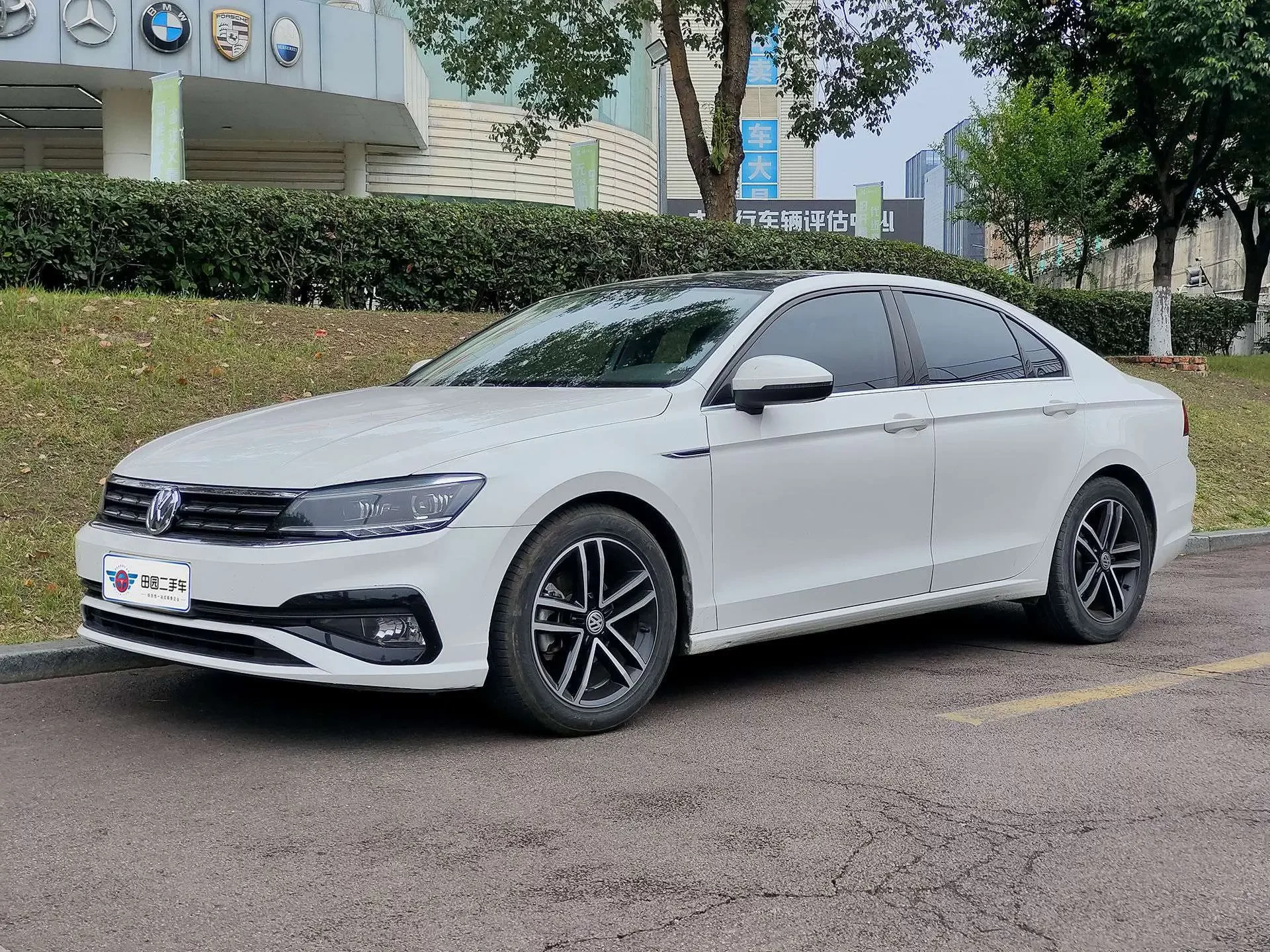 Volkswagen Lamando