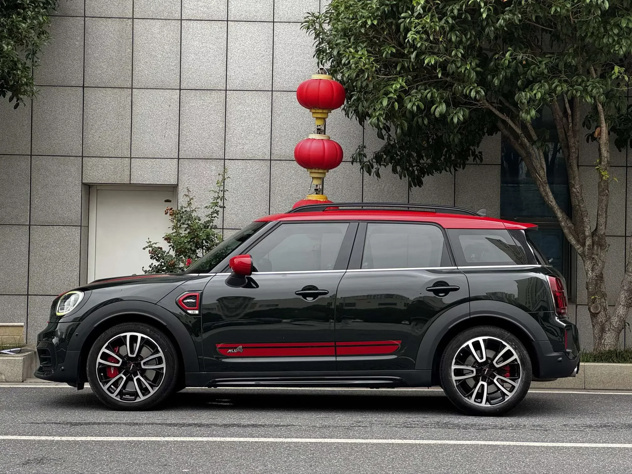 MINI JCW COUNTRYMAN