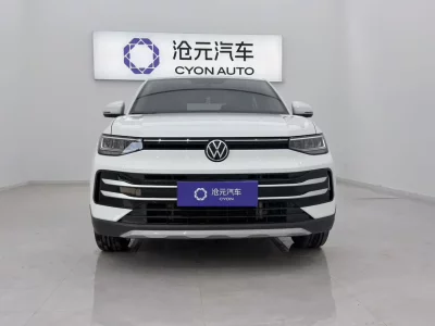 Volkswagen Tharu